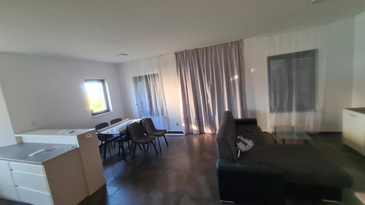 Dom Pod Wroclawiem16 Domasław Exterior foto